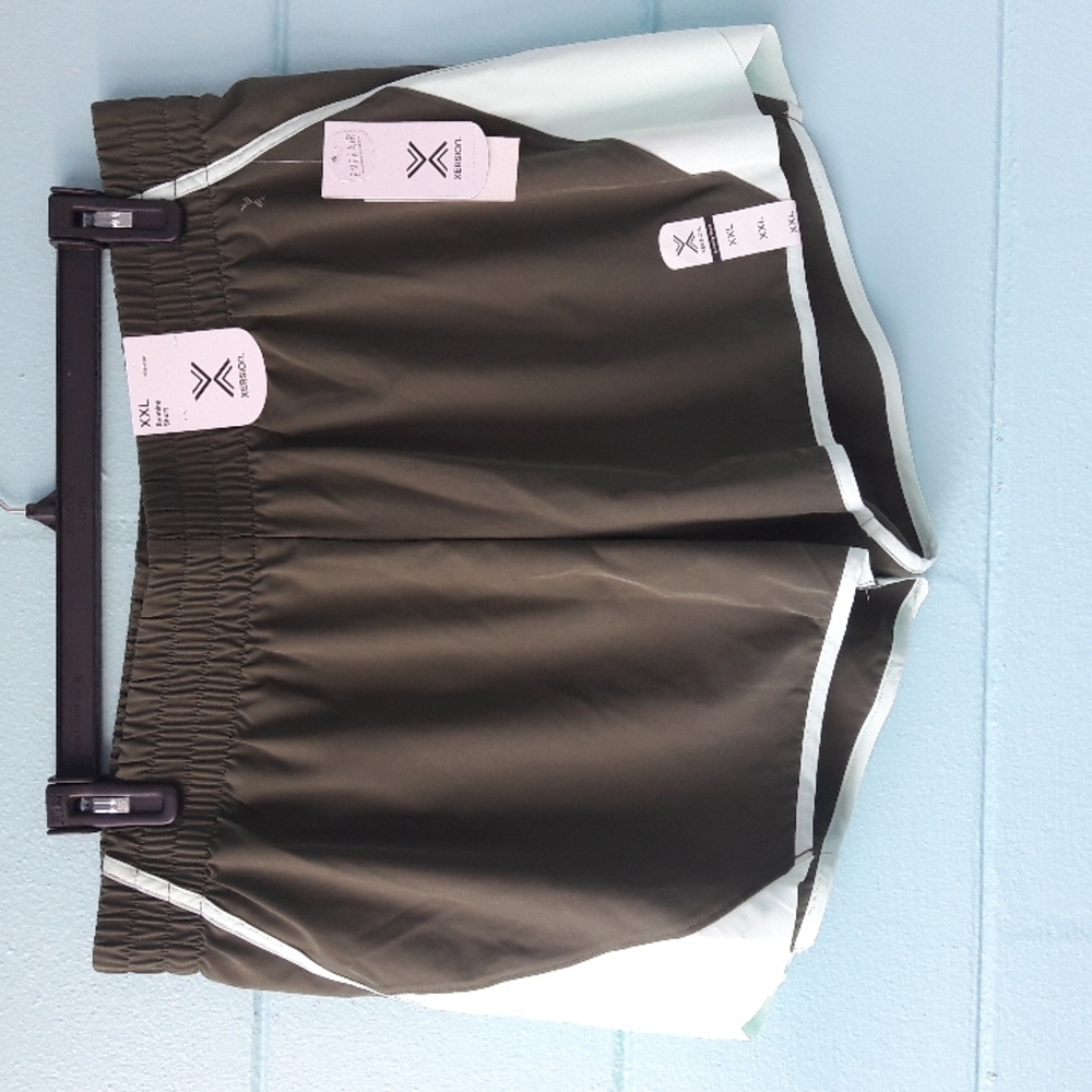 NWT "Xersion" Mid-Rise Woman's Running Shorts XXL